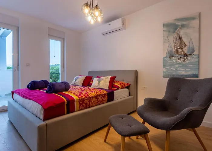 Zara By Interhome Holiday home Klimno